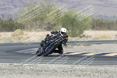 media/Oct-30-2025-Racers Edge (Thu) [[dabbdaf680]]/3-B Group/Session 5 (Turn 6)/